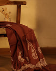 Chambi Bedspread in Brown and White